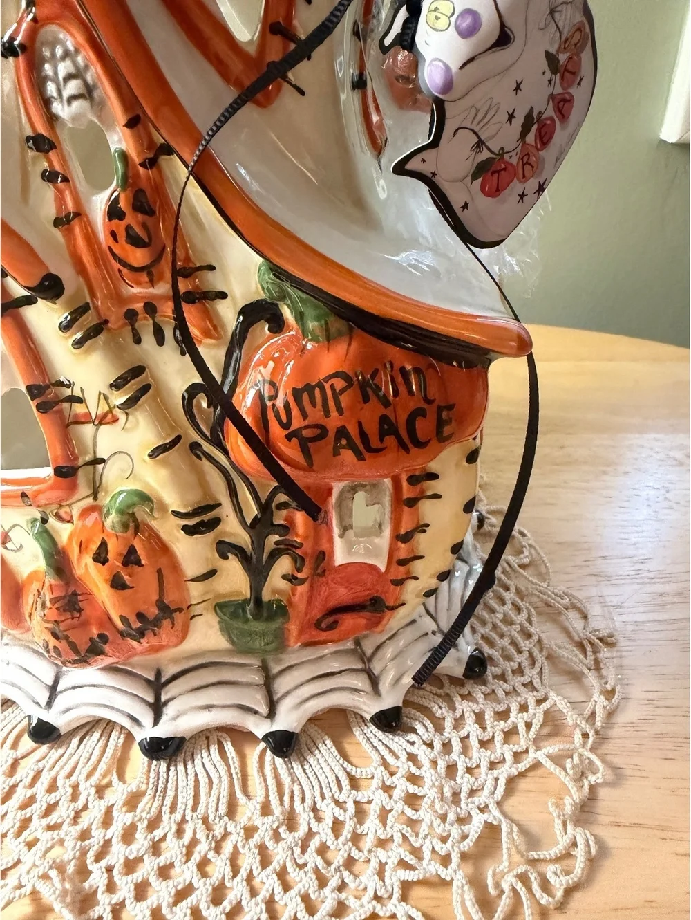 Blue Sky Clayworks Pumpkin Palace Tea Light